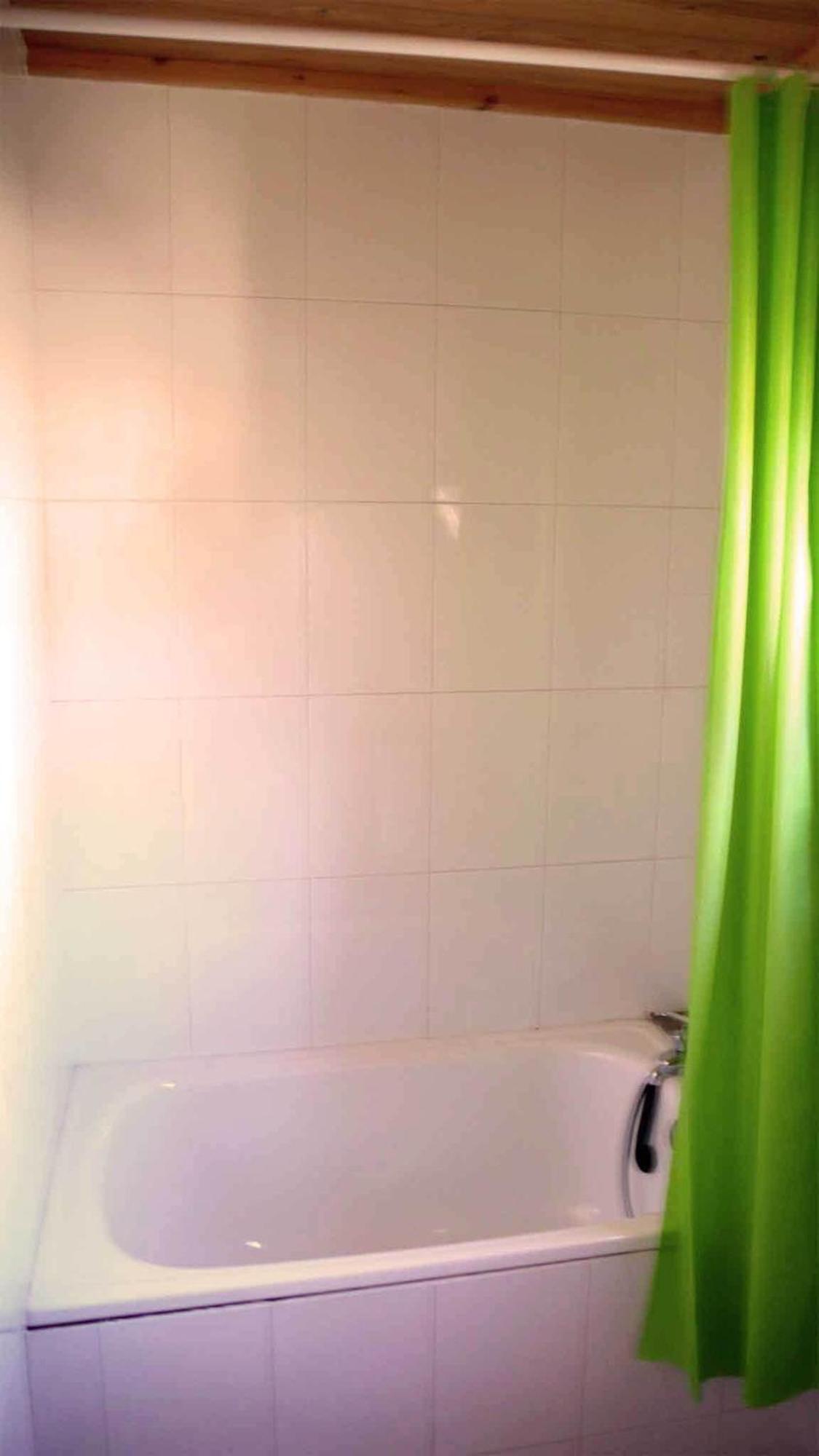 Camping Ain Jaca Szoba fotó