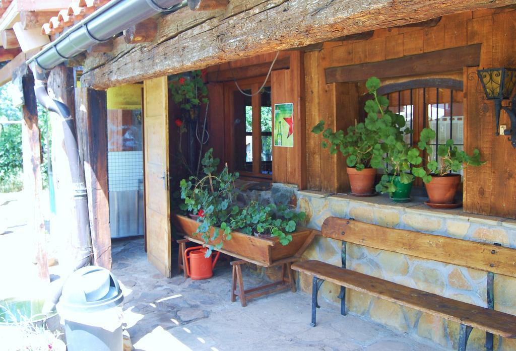 Camping Ain Jaca Szoba fotó