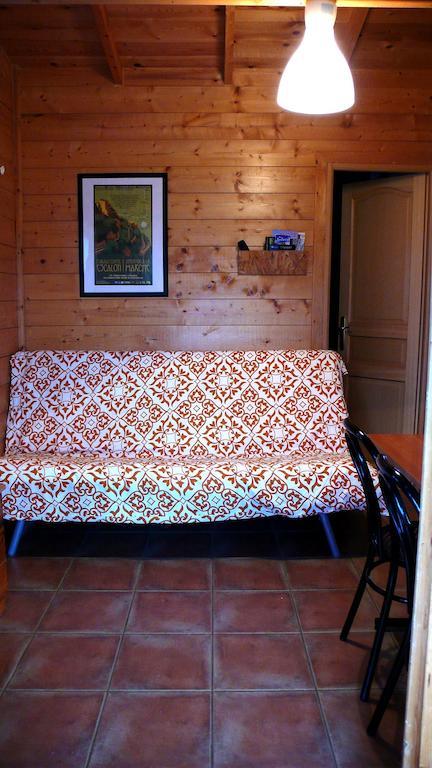 Camping Ain Jaca Szoba fotó